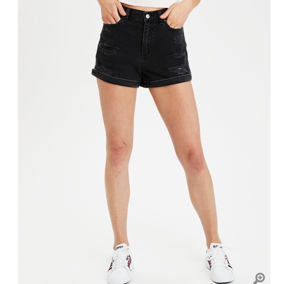 black mom shorts american eagle